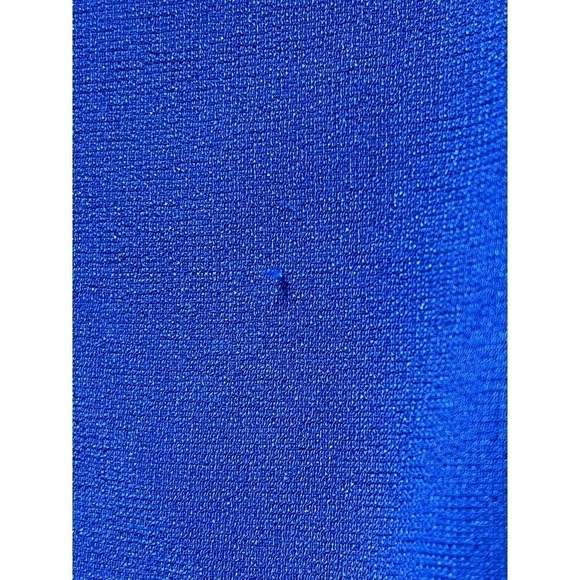 Women's Blue Rain Beaded neck line blue Blouse/Tank top. Size Small. - Picture 8 of 8